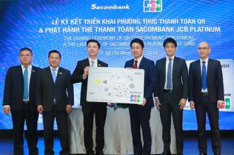 Ngân hàng Việt đầu tiên phát hành thẻ thanh toán cao cấp nhất của JCB