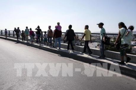 Tăng kỷ lục người di cư trái phép ở cửa khẩu Mỹ-Mexico