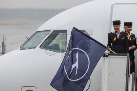 Hàng trăm chuyến bay tại Đức phải hoãn trong ngày 15/1