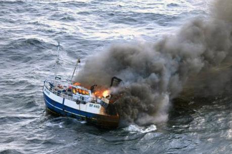 Cháy tàu đánh cá ngoài khơi Hàn Quốc, 1 thuyền viên người Việt mất tích