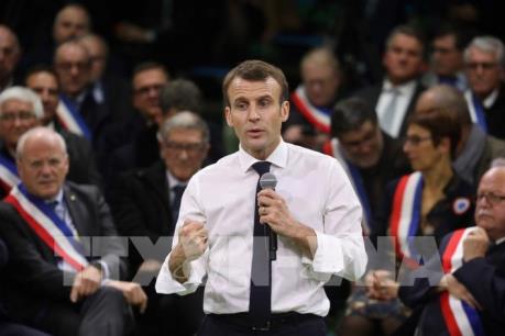 Tổng thống Pháp nỗ lực tìm lối thoát cho cuộc khủng hoảng "Áo vàng"