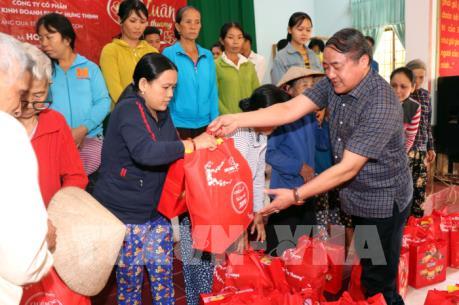 Bình Định tổ chức Chương trình “Xuân yêu thương” cho người nghèo