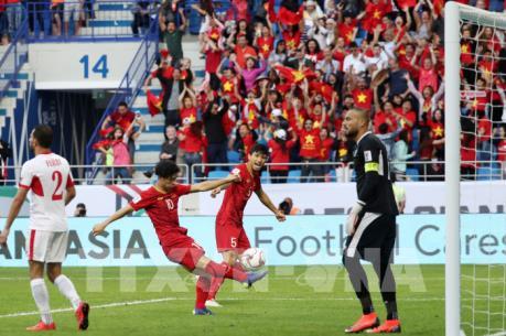 Việt Nam vào tứ kết Asian Cup 2019, Vietcombank thưởng 1 tỷ đồng