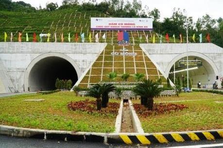 Thông xe hầm Cù Mông rút ngắn hơn 20 phút đường Bình Định - Phú Yên