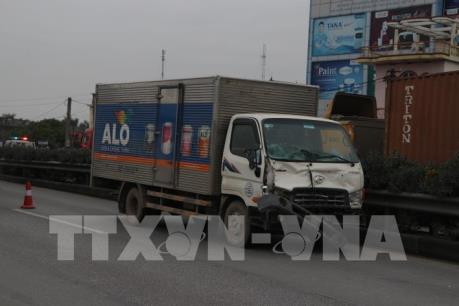 Hỗ trợ khẩn cấp các nạn nhân vụ tai nạn giao thông ở Hải Dương