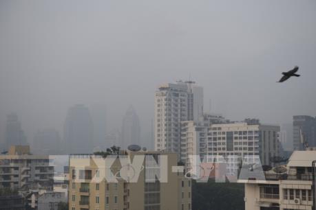 Bụi mịn nặng nề buộc nhiều trường học ở Bangkok phải đóng cửa