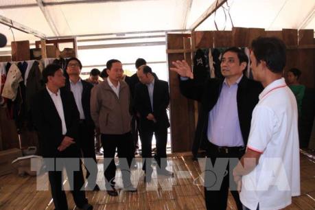 Trưởng Ban Tổ chức Trung ương kiểm tra tình hình khắc phục lũ lụt tại Mường Lát