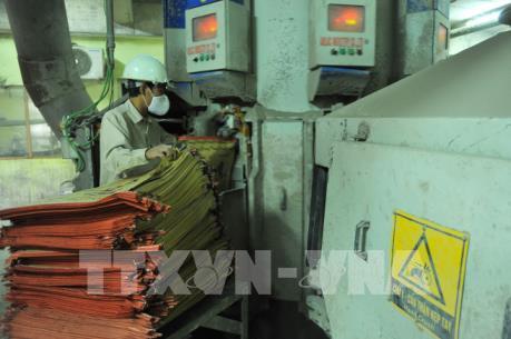 Điện tăng giá, doanh nghiệp xi măng "thắt lưng buộc bụng"