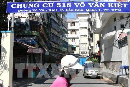 Vẫn phải chờ giám định nguyên nhân gây lún chung cư 518 Võ Văn Kiệt