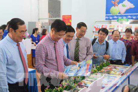 Tưng bừng Hội Báo Xuân Kỷ Hợi 2019