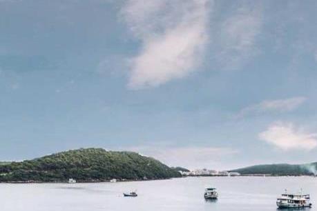 Hot blogger nước ngoài mê mẩn vẻ đẹp thiên nhiên tại Mũi Ông Đội, Phú Quốc