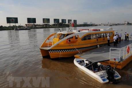 Du lịch đường thủy Tp. Hồ Chí Minh – Bài 1: Buýt đường sông chưa hấp dẫn