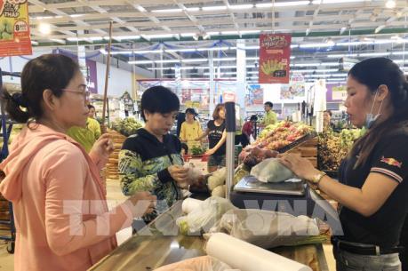 Thị trường hàng hóa ngày 30 Tết: Có nhích lên nhưng sức mua yếu