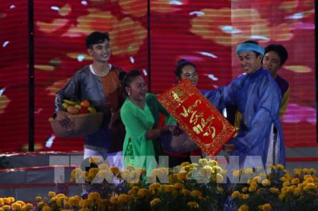 Rộn ràng không khí đón Xuân khắp mọi miền Tổ quốc