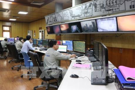 Không khí làm việc tại nhiều doanh nghiệp ngày mùng 1 Tết