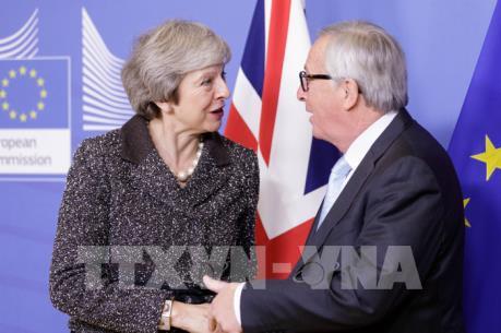 Pháp lên kịch bản cho Brexit "cứng"