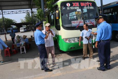 Kiểm tra nồng độ cồn, chất ma túy với các nạn nhân tai nạn giao thông