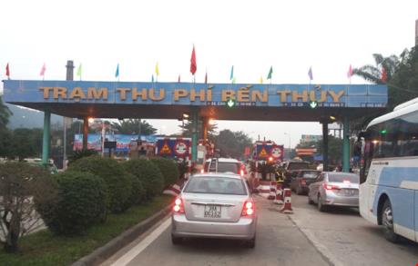 Xử lý lái xe cố tình đâm barie vượt trạm thu phí BOT Bến Thuỷ 2