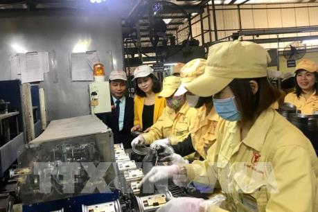 Các doanh nghiệp của Hà Nội hồ hởi khí thế sản xuất sau nghỉ Tết
