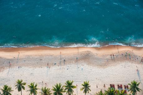 Hai du khách nước ngoài bị đuối nước khi tắm tại nơi có biển cấm