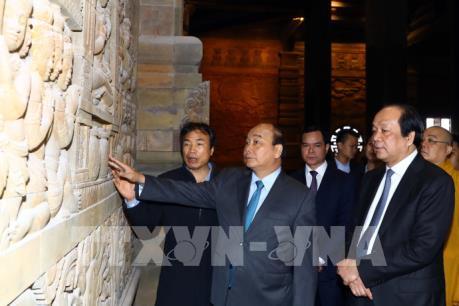 Thủ tướng kiểm tra công tác chuẩn bị Đại lễ Vesak 2019