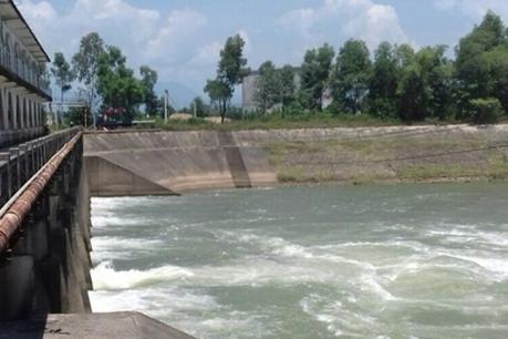 Sông Cầu Đỏ nhiễm mặn có ảnh hưởng đến nước sinh hoạt của dân?