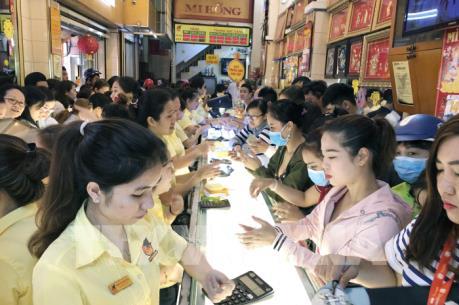 Ngày Thần Tài: Sức mua vàng tăng đột biến