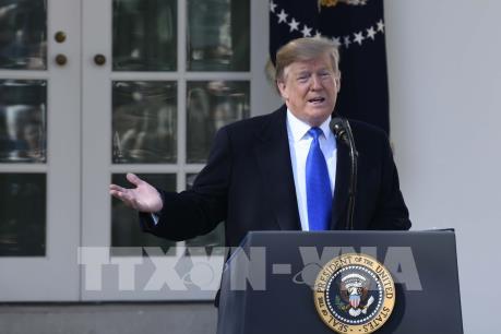 Tổng thống Mỹ quyết bảo vệ tuyên bố tình trạng khẩn cấp quốc gia