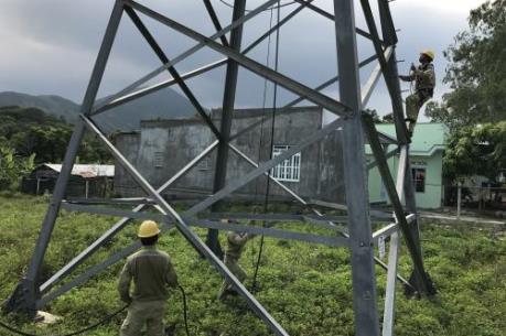 Giải pháp nào tăng năng suất lao động trong ngành truyền tải điện?