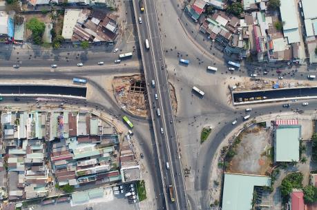 Tạm ngưng thi công dự án hầm chui An Sương