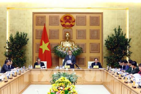 Thủ tướng: Vẫn còn tình trạng "cắt giấy phép mẹ đẩy giấy phép con"