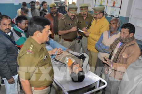 Ấn Độ: 84 người tử vong, hơn 200 người nhập viện do ngộ độc rượu​