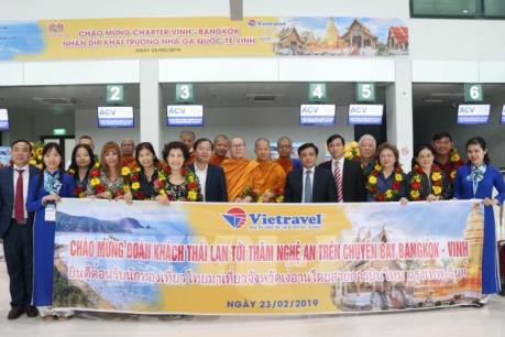 Nghệ An đón đoàn khách quốc tế đầu tiên tại Cảng hàng không quốc tế Vinh