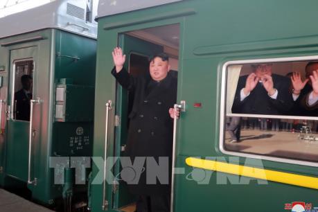 Chủ tịch Triều Tiên Kim Jong-un khởi hành tới Hà Nội bằng tàu hỏa