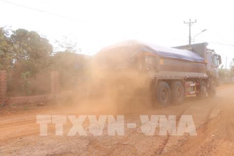 Tỉnh lộ 665 bị xuống cấp nghiêm trọng 