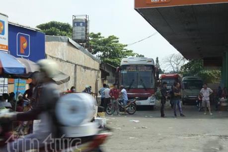 Xử nghiêm xe dù, bến cóc, xe hợp đồng trá hình tuyến cố định