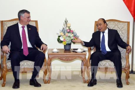 Thủ tướng tiếp Phó Chủ tịch điều hành Tập đoàn Boeing và Chủ tịch Tập đoàn HSBC (Anh)