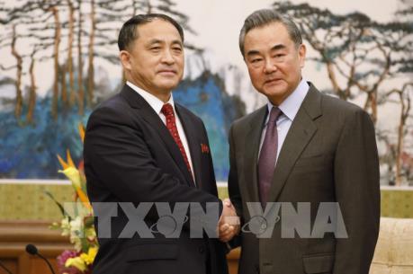 Đoàn quan chức cấp cao Triều Tiên thăm Trung Quốc