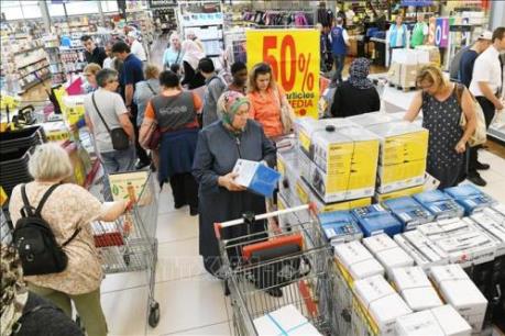 Pháp: Nguy cơ công nghiệp hóa sản xuất nông nghiệp hữu cơ