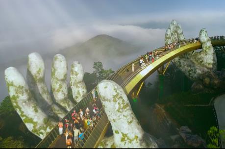 Vietnam Airlines lan tỏa vẻ đẹp đất nước trên kênh CNN và BBC 