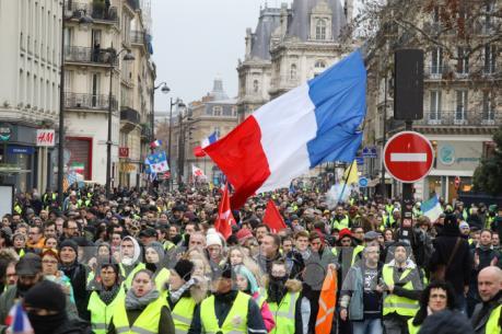 Quy mô các cuộc biểu tình "Áo vàng" ở Pháp dần thu hẹp