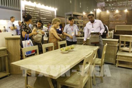 Khai mạc Hội chợ quốc tế đồ gỗ và mỹ nghệ xuất khẩu Việt Nam