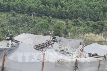 Thái Nguyên: Mỏ đá Phú Lương đang gây ô nhiễm môi trường nặng