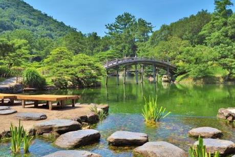 Du lịch 30/4 ở đâu để ngắm cảnh đẹp mà không ồn ã?