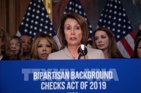 Chủ tịch Hạ viện Mỹ phản đối luận tội Tổng thống Donald Trump