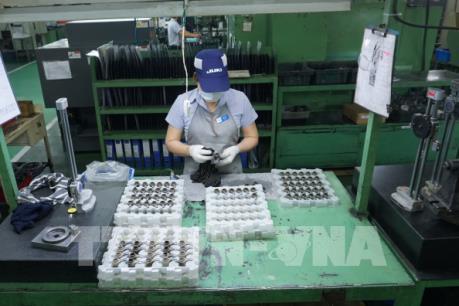 Giải pháp nào giúp doanh nghiệp ứng phó với giá điện tăng?