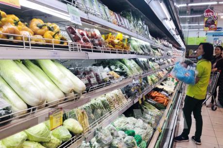 Lo ngại hàng hóa tăng giá theo xăng dầu