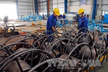 Chuyển dịch ngành công nghiệp theo hướng tăng tỷ trọng chế biến, chế tạo