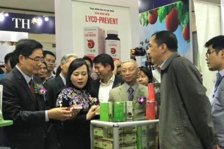 Khai mạc Hội chợ dược liệu và sản phẩm y dược cổ truyền toàn quốc lần thứ nhất
