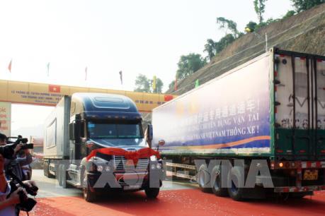 Lạng Sơn hỗ trợ, tạo điều kiện thuận lợi thông quan hàng hóa xuất khẩu